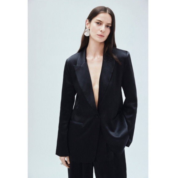 NWT Mayson The Label Relaxed Satin Blazer Black S Formal Holiday Party Classic - Picture 2 of 16